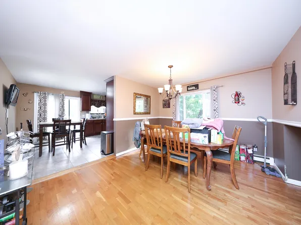 4 Country Woods Lane image 13 of 19