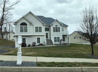 9 Makan Rd, Monroe, NY 10950