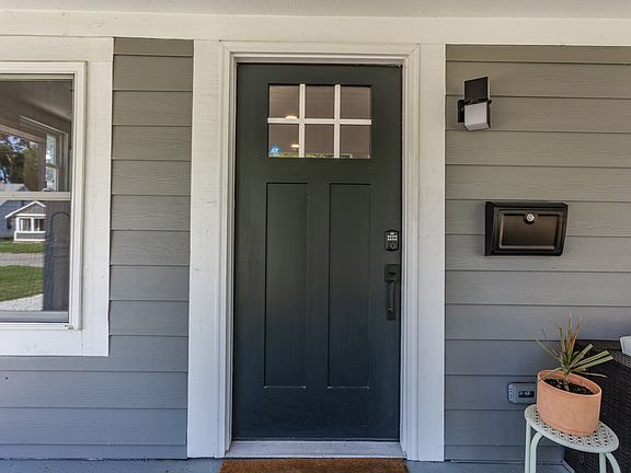 3rd image of 4525 Norwaldo Ave