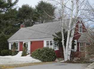 87 Grandview Ave, Auburn, ME 04210