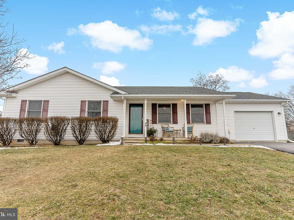 1st image of 62 Mimosa Dr