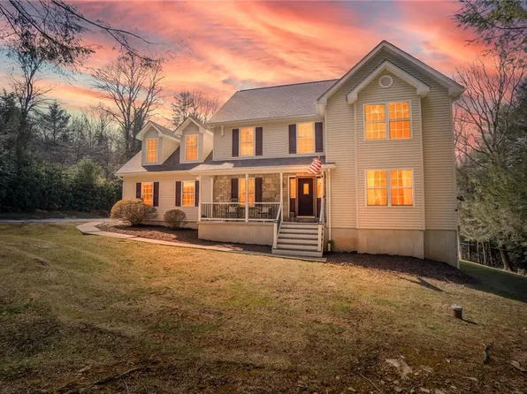 455 Rodeo Dr, Kunkletown, PA 18058