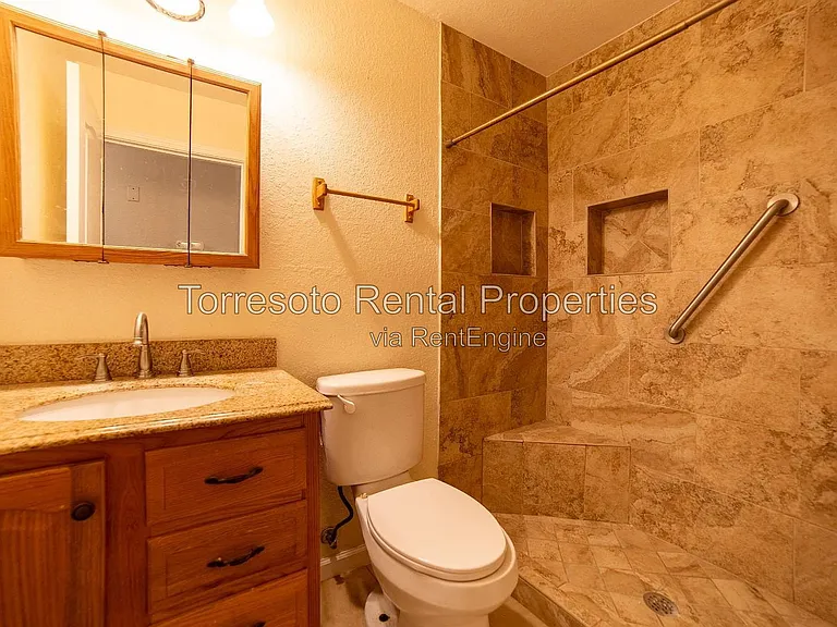 1919 E Highland Blvd — Photo 25