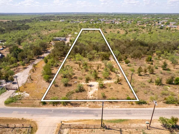 3915 BARTH RD LOT 16, Lockhart, TX 78644