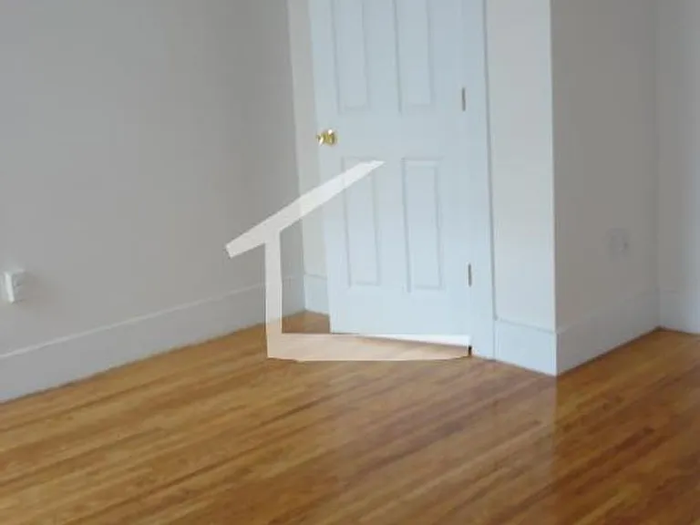 37 Saint Lukes Rd #1C — Photo 13