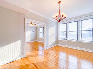1401 W Irving Park Rd APT 3R, Chicago, IL 60613