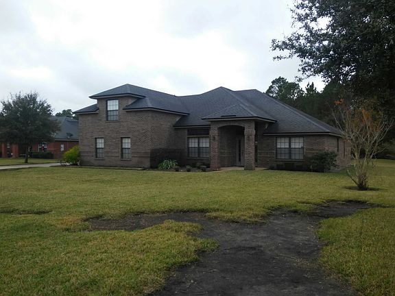 3rd image of 690 Wellhouse Dr