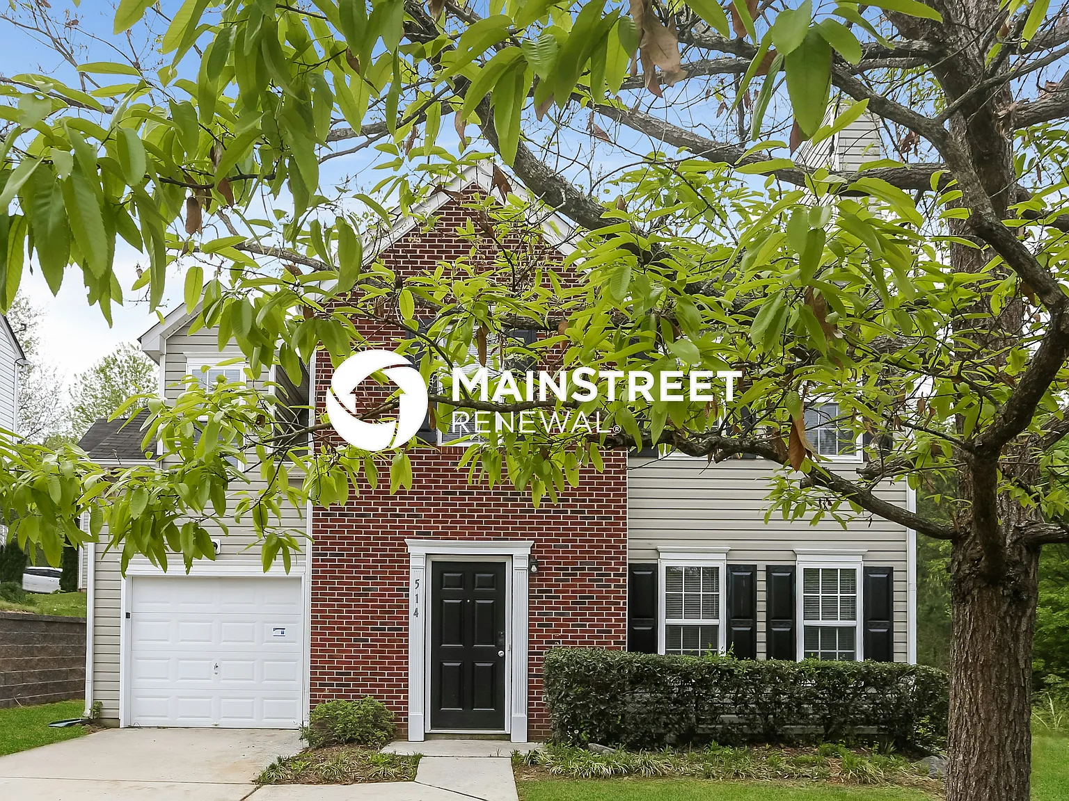 514 Woodington Ln — Photo 2