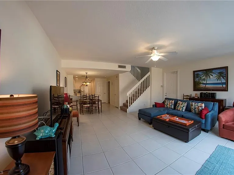 28719 Alessandria Cir — Photo 5