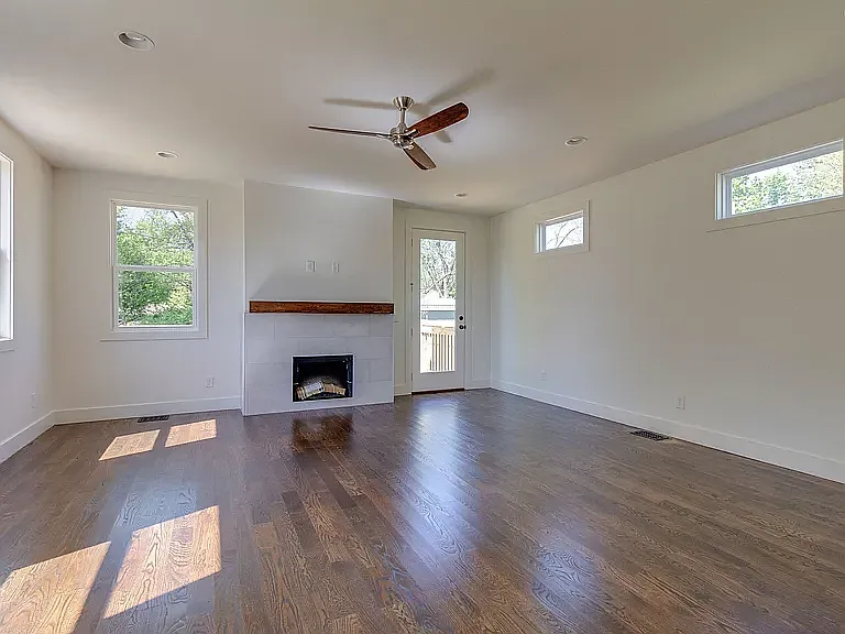 3803 Barlow Dr — Photo 8