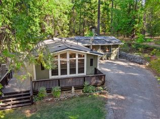 450 Bottle Hill Rd, Georgetown, CA 95634