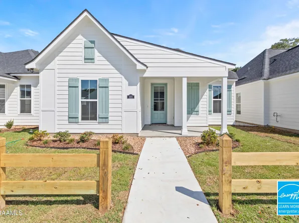 121 Grenadine Dr, Lafayette, LA 70506