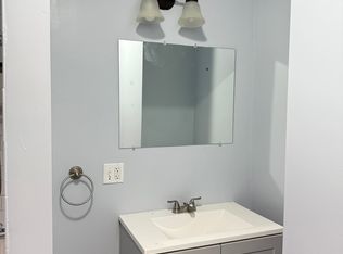 461 Aiken Ave #2, Dracut, MA 01826