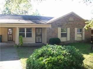 709 S 6th St, Montebello, CA 90640