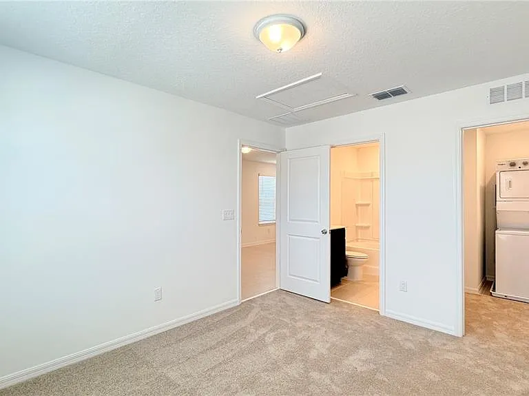 5694 Enchanted Meadow Aly #B — Photo 10