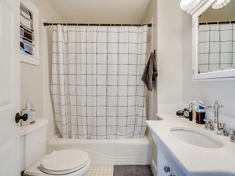 7 Mill St #2 — Photo 14