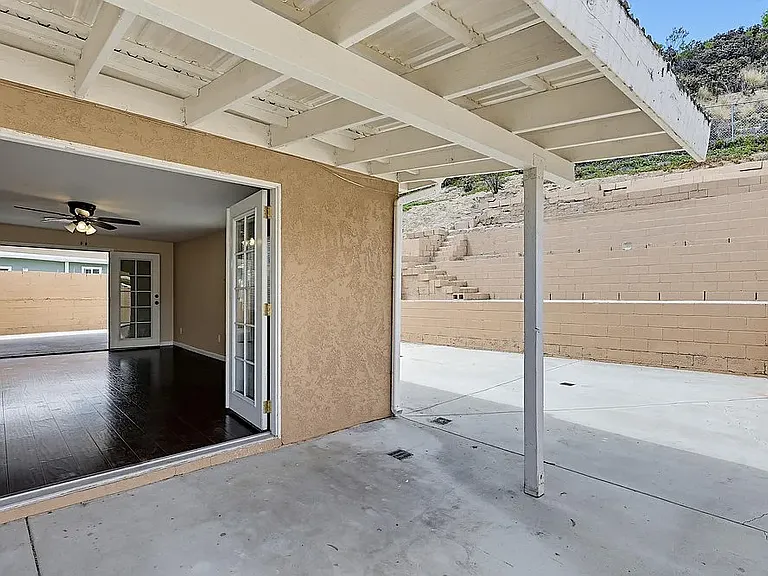 465 Meadowbrook Dr — Photo 45