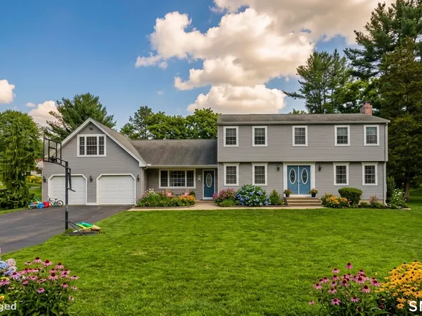 54 Bobolink Lane, Somers, CT 06071