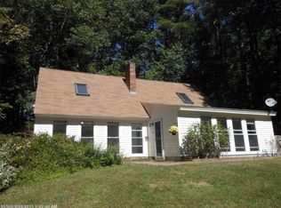 18 Colonial Park Dr, Windham, ME 04062