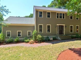 51 Landau Rd, Plainville, MA 02762