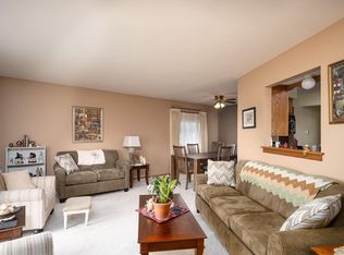 6968 West Tesch AVENUE, Milwaukee, WI 53220