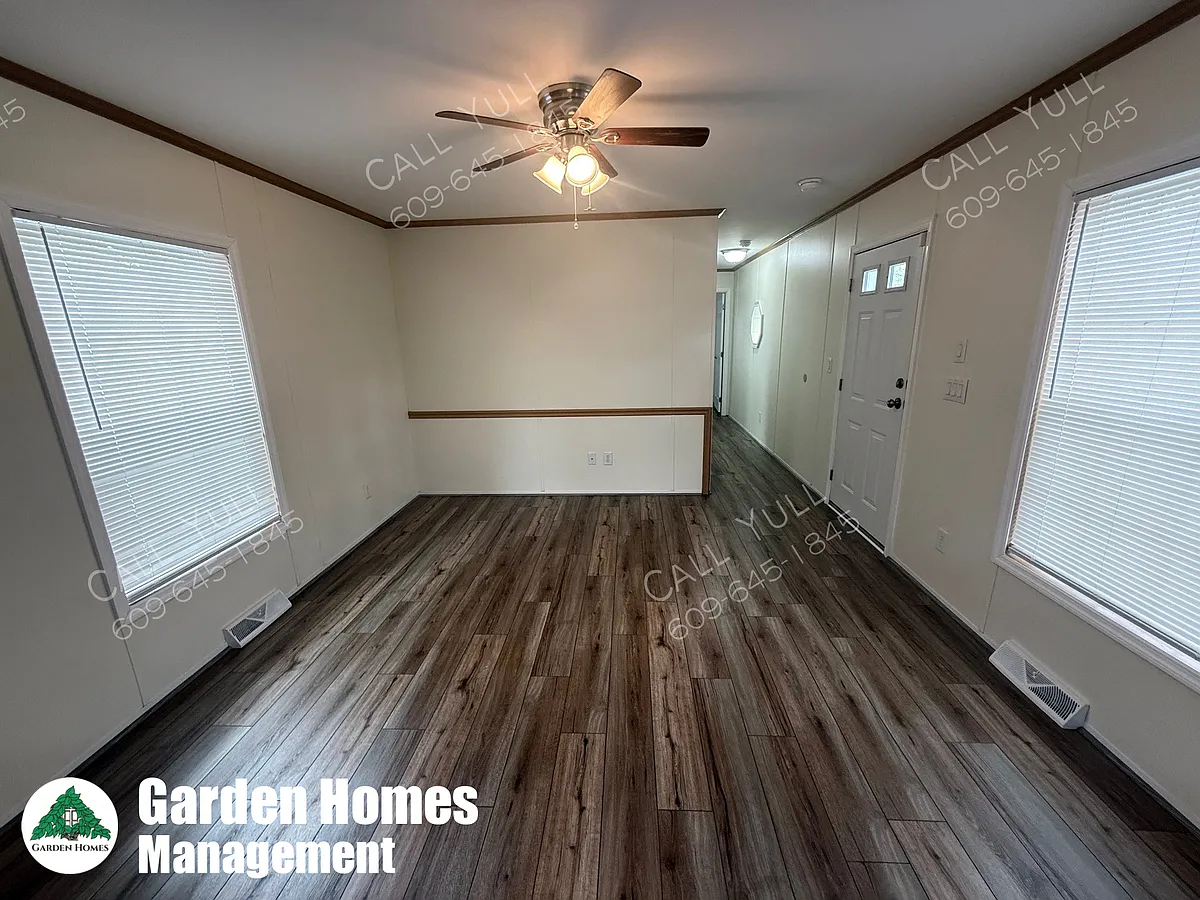 Building Photo - 435 Franks Dr