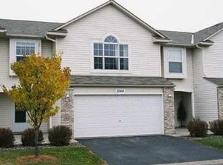 1044 Juniper Ct, Shakopee, MN 55379