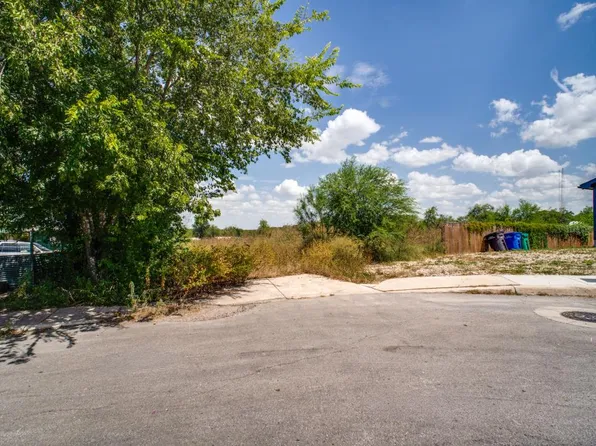 226 Beethoven St, San Antonio, TX 78210