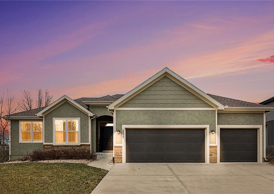 20815 W 225th Ter, Spring Hill, KS 66083 | Zillow