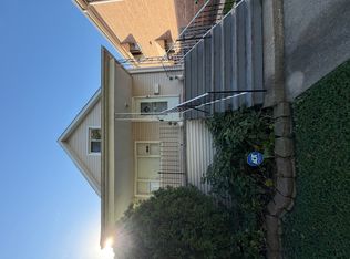 5452 N Luna Ave, Chicago, IL 60630