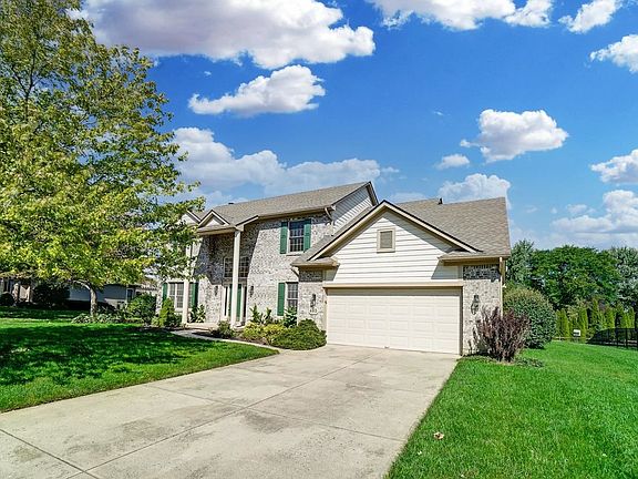 3rd image of 465 Maple Springs Dr
