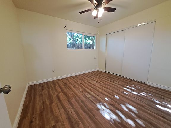 3rd image of 1340 W 85th St APT 2