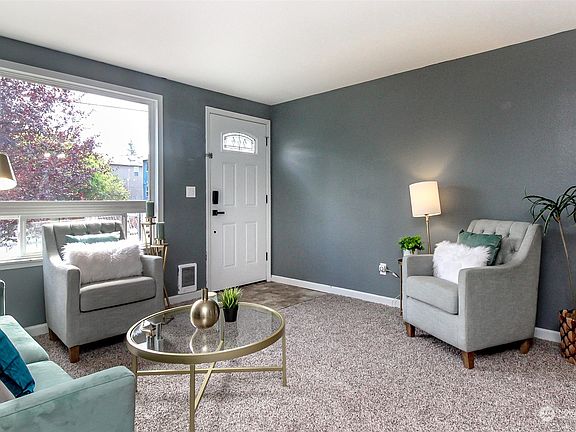 5th image of 6607 19th Street NE