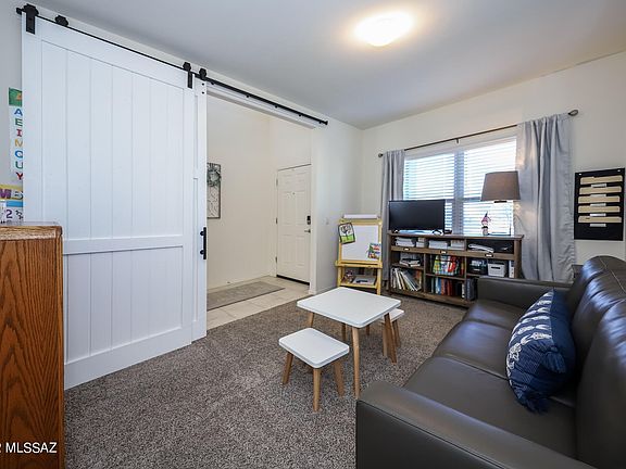 2nd image of 10286 N Palo Rojo Way