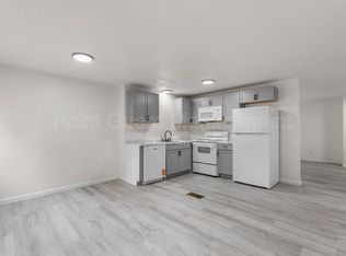 1812 S Cleveland Ave, Sioux Falls, SD 57103