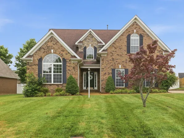 828 Chaqueta Ct, Smyrna, TN 37167