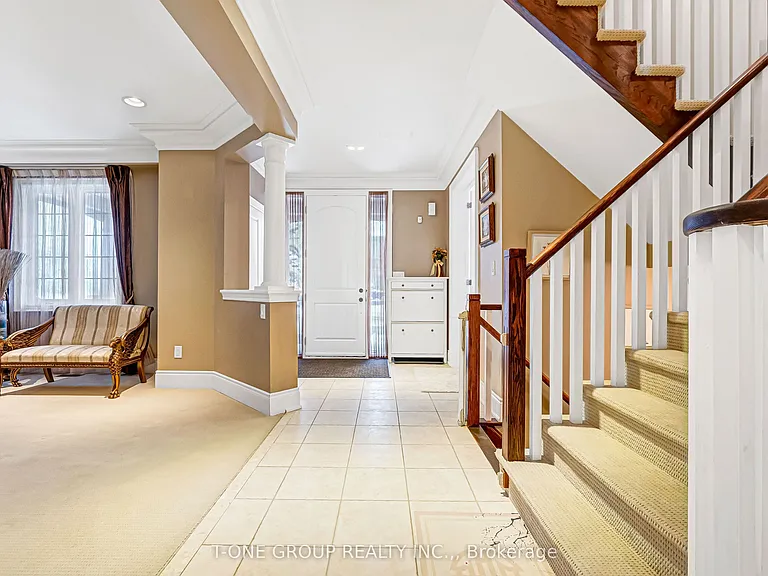 261 Angus Glen Blvd — Photo 6