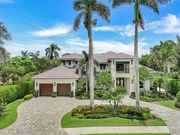 569 Neapolitan WAY, NAPLES, FL 34103