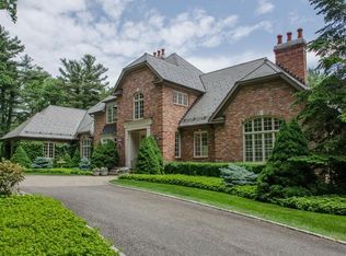 14 Robkins Rd, Avon, CT 06001