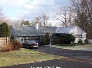 1068 Mountain Raod, Bloomfield, CT 06002
