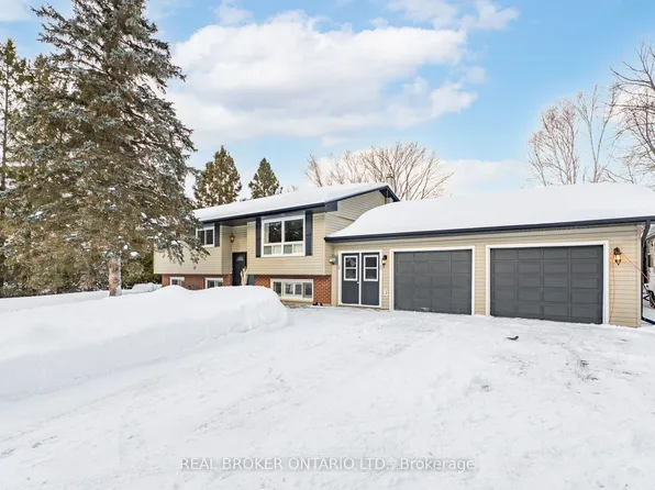 2477 Old Fort Rd, Tay, ON L4R 4K3