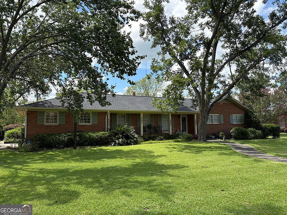 1st image of 407 Darby Dr