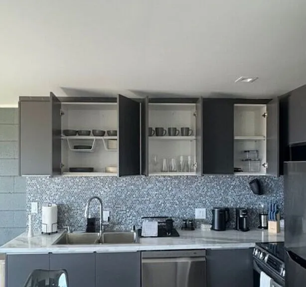 1433 Silvius Ave — Photo 6