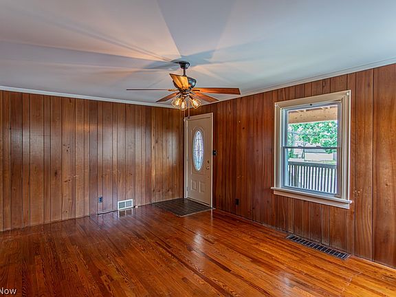 5th image of 294 West St