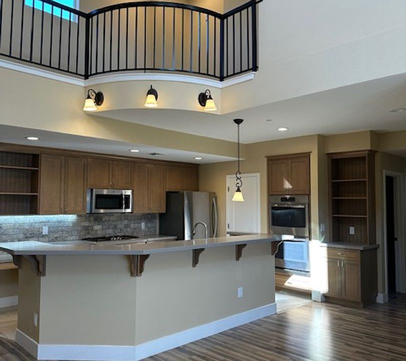 1st image of 308 N Curry St #2
