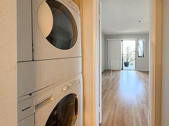 5th image of 3955 Faircross Pl Unit 55