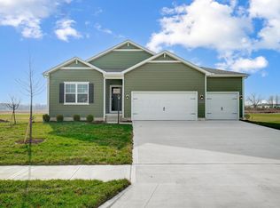 2565 Carrowmore Dr, Delaware, OH 43015