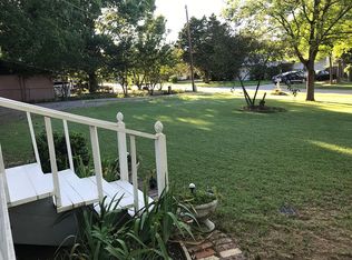 714 Thompson Dr, Lake Dallas, TX 75065