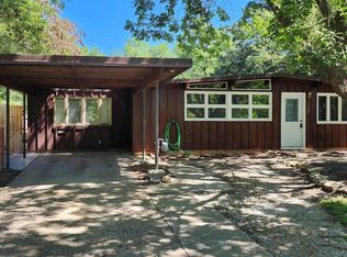 1508 SW Shunga Dr, Topeka, KS 66611