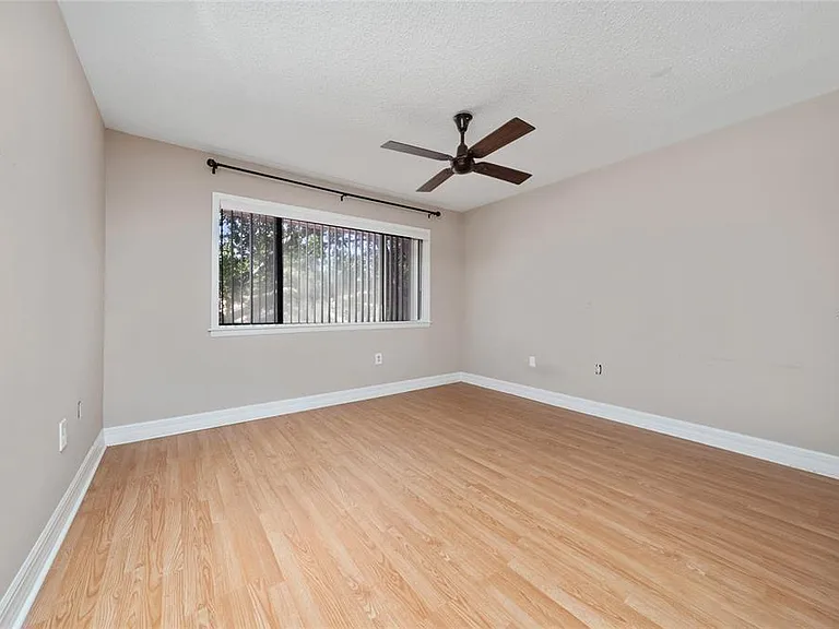 5973 Windhover Dr #E06 — Photo 23